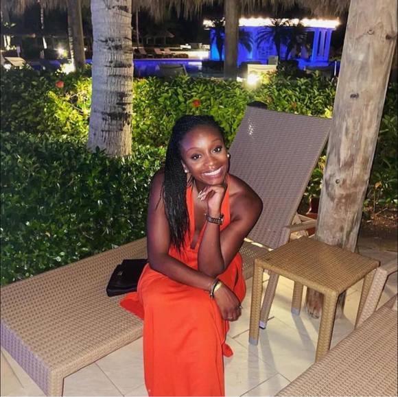 Meet your Posher, Christal - Picture 1 of 1